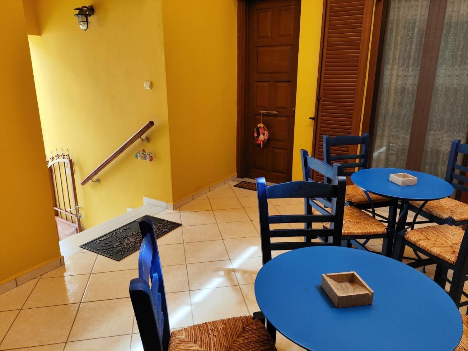 Ferienwohnung Οι Φωλίτσες Nafpaktos Exterior foto