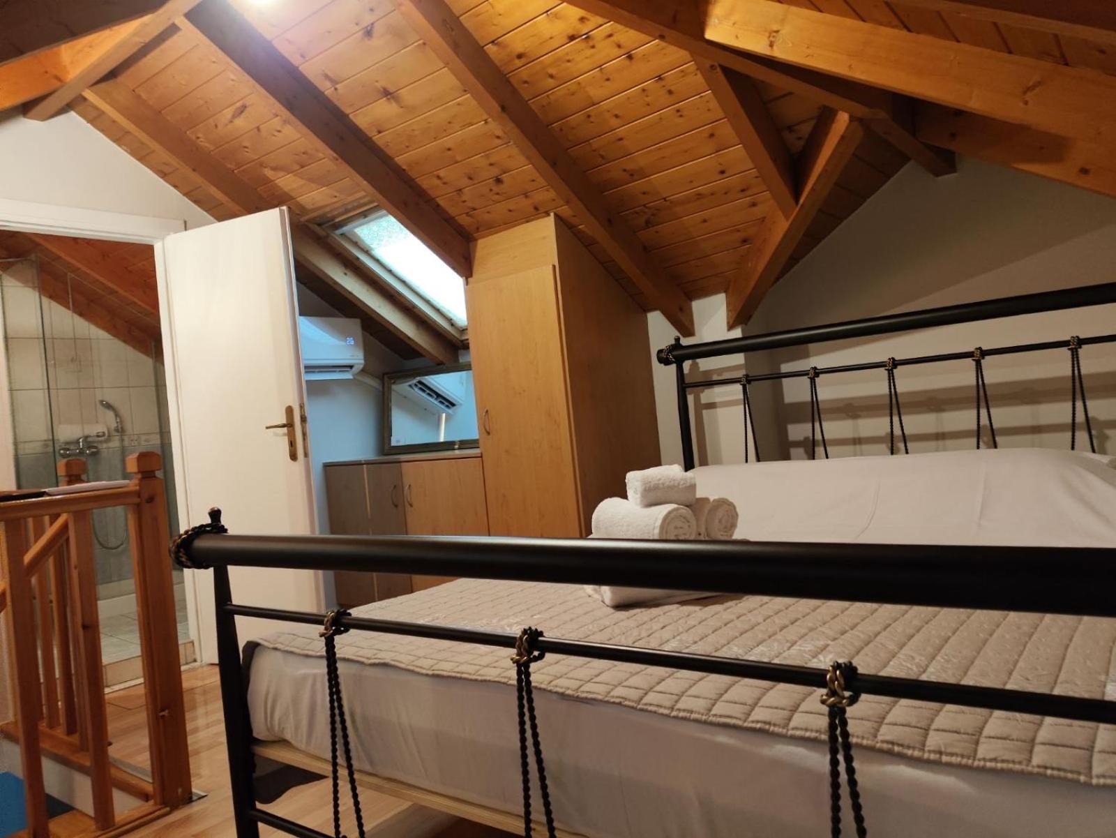 Ferienwohnung Οι Φωλίτσες Nafpaktos Exterior foto