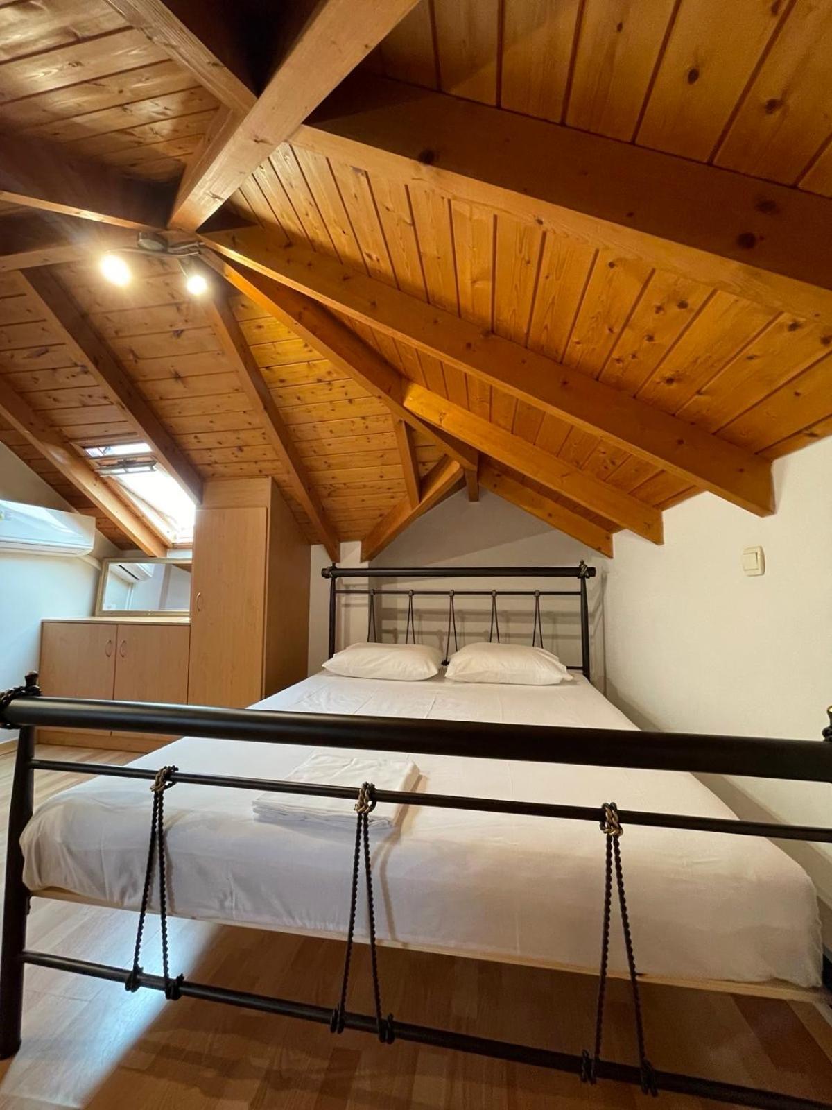 Ferienwohnung Οι Φωλίτσες Nafpaktos Exterior foto